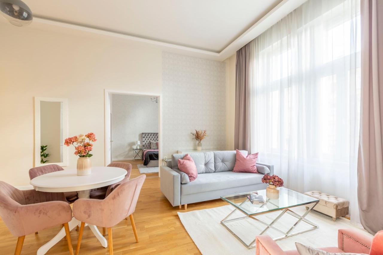 Luxury 3Bedrm 2Bathrm Apartment With Danube River View Budapest Ngoại thất bức ảnh